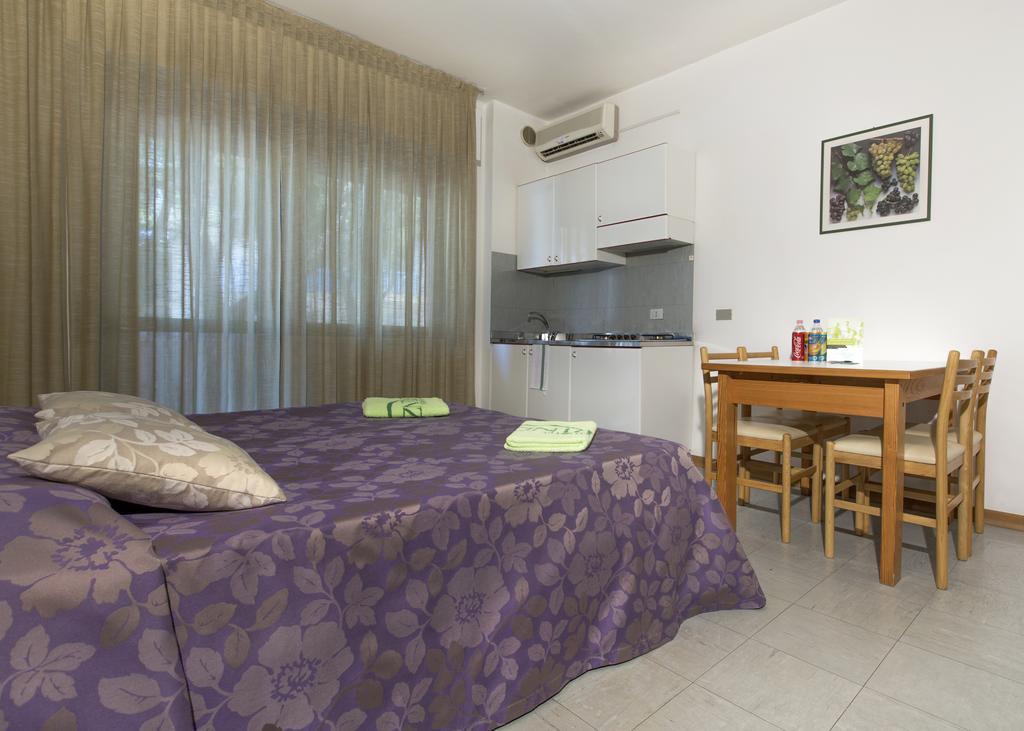 Aparthotel Carinzia 리그나노 사비아도로 외부 사진